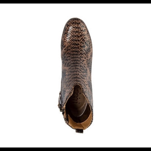 Lucca Lane Avra Heel Booties. - Picture 6 of 7